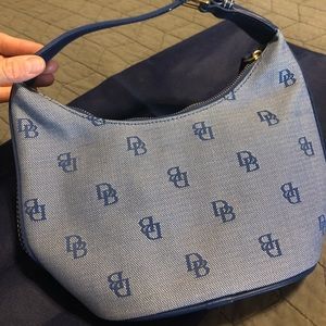 Dooney & Bourke purse